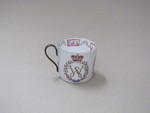 Tasse mit Portrait Landgraf Wilhelms IX. und Untertasse mit hessischem Wappen