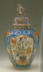 Deckelvase, 1 von 2