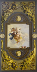Vier schwebende Putten, eingerahmt von Laubwerk
