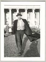 Joseph Beuys auf dem Friedrichsplatz, Fotodokumentation "7000 Eichen", documenta 7