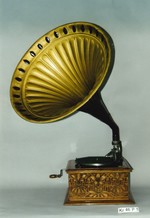 Plattenspieler, Grammophon